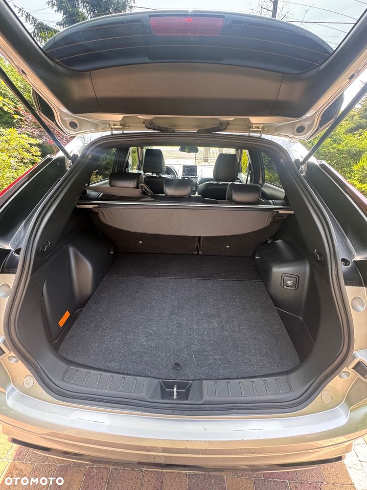 Mitsubishi Eclipse Cross - 16