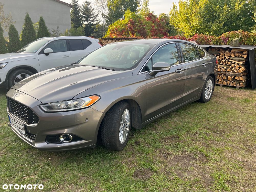 Ford Mondeo 2.0 EcoBoost Titanium - 4