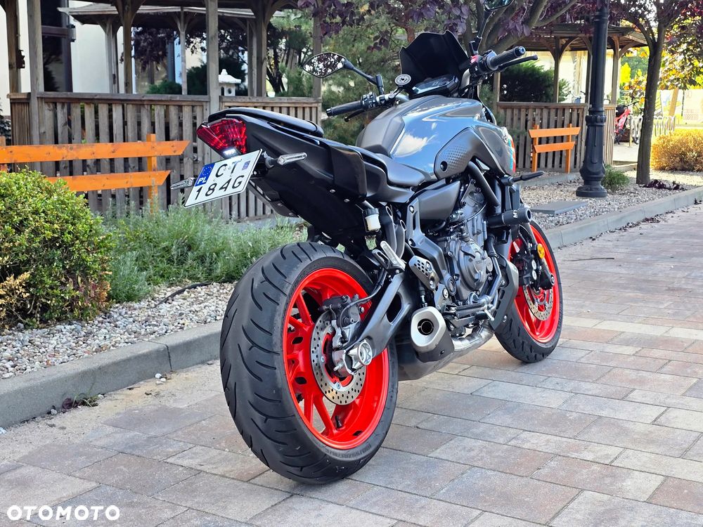 Yamaha MT - 8