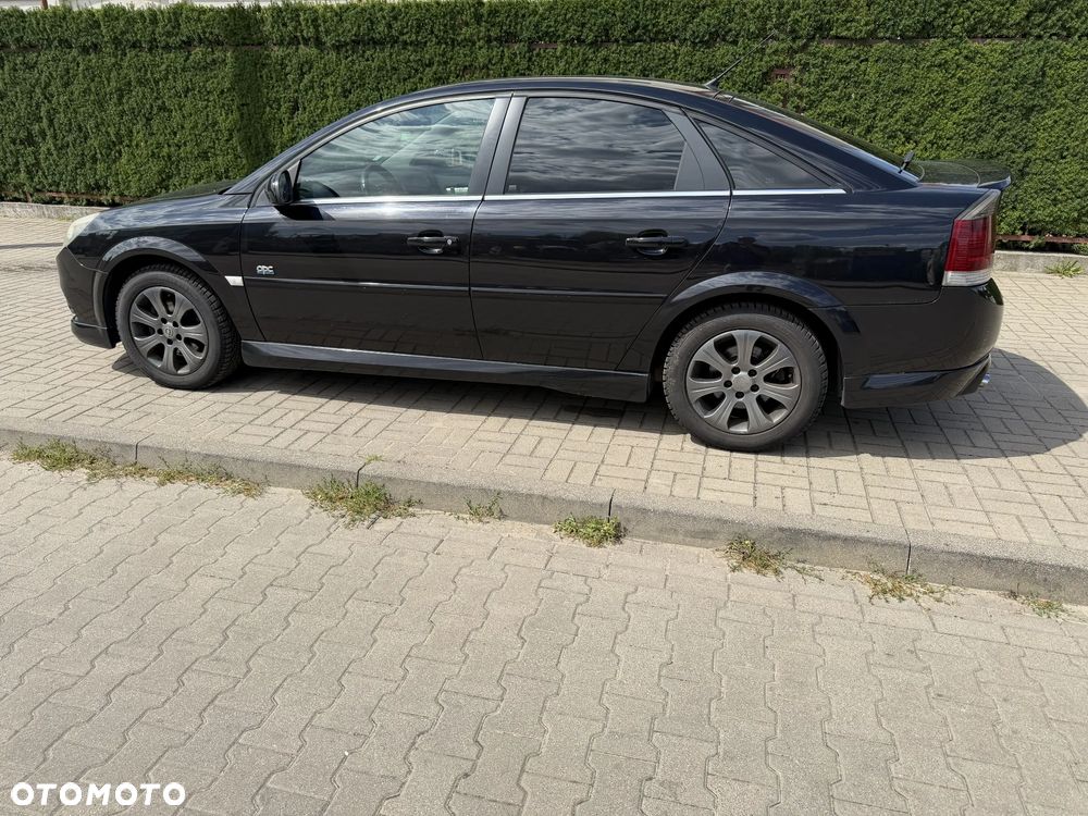 Opel Vectra 1.9 CDTI Sport / GTS - 13