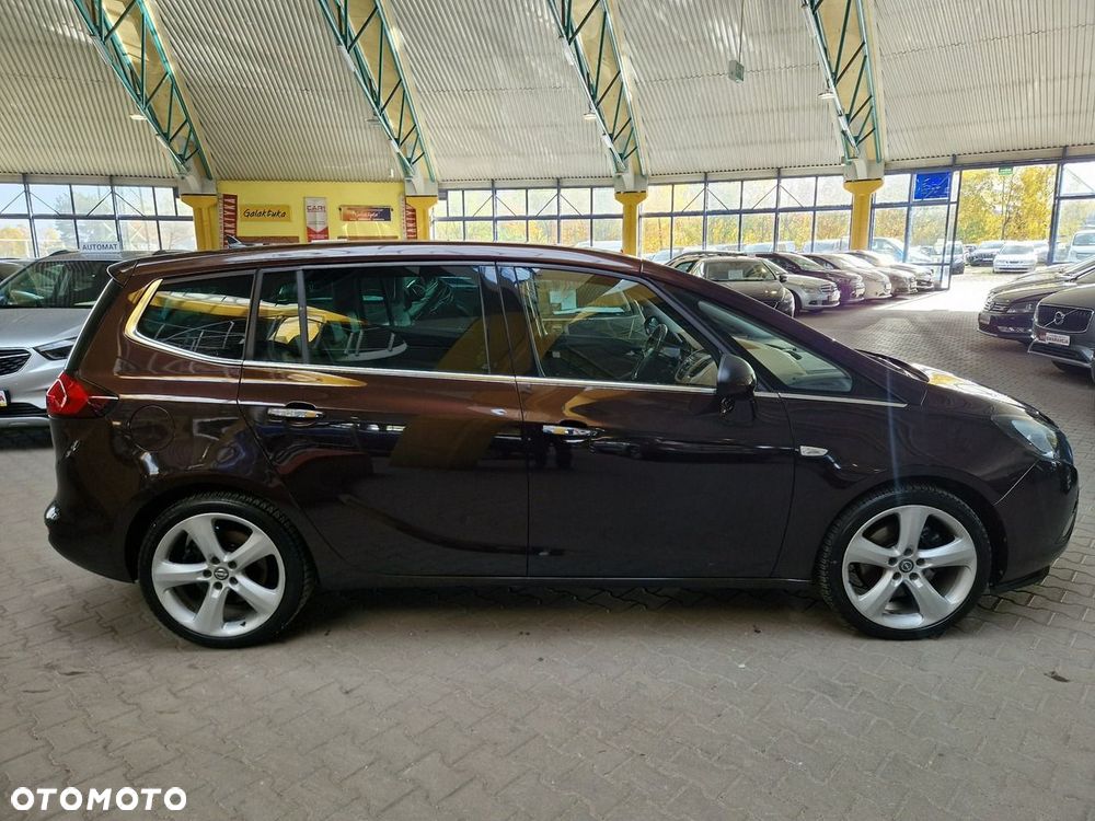 Opel Zafira - 11
