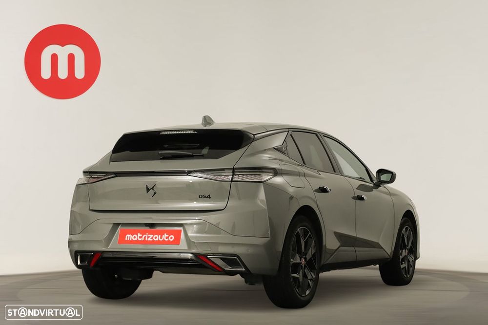 DS DS4 1.2 PureTech Performance Line EAT8 - 4