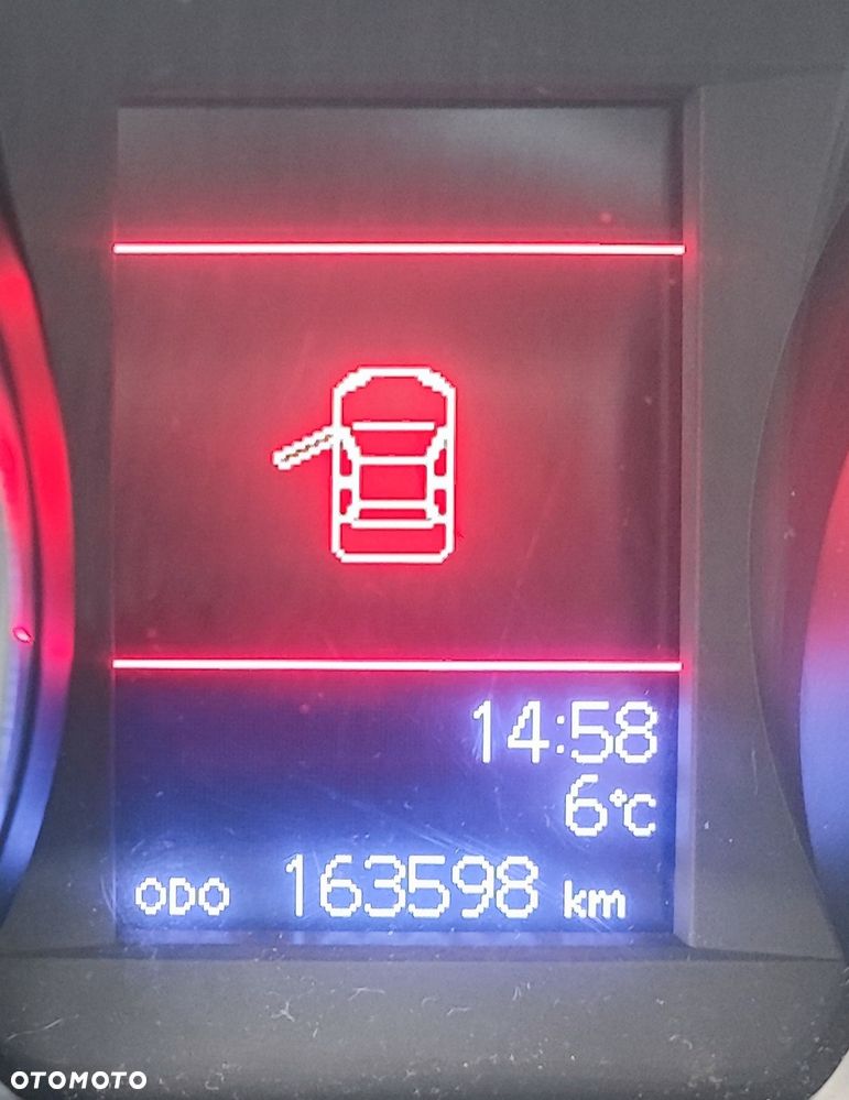 Toyota Avensis - 9