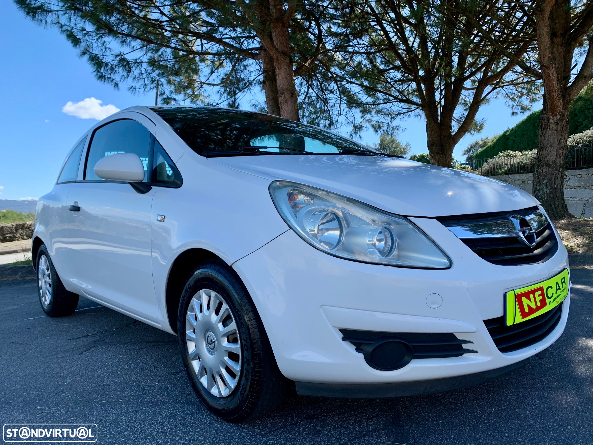 Opel Corsa 2 lugares - 11