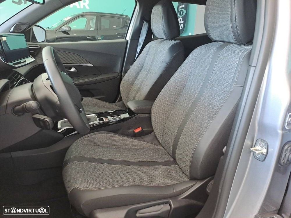 Peugeot 2008 1.2 Allure - 9