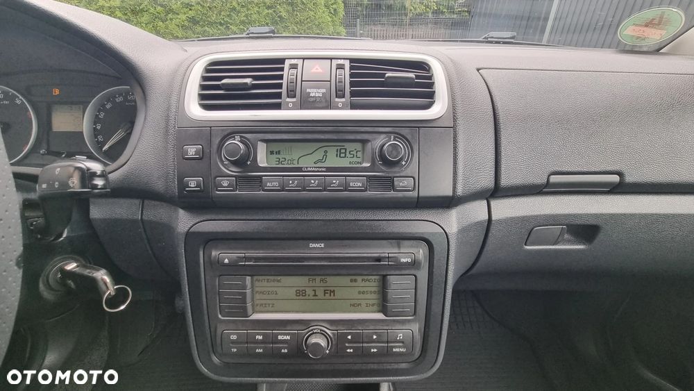 Skoda Fabia 1.6 16V Comfort - 21