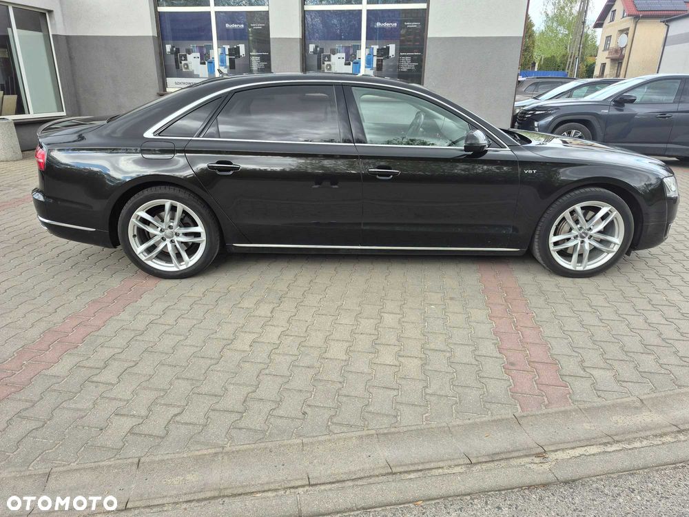 Audi A8 - 3