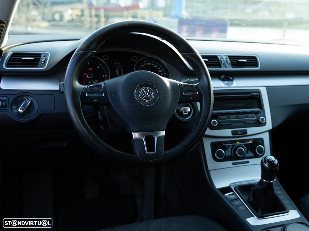 VW Passat Variant 1.6 TDI BlueMotion - 3