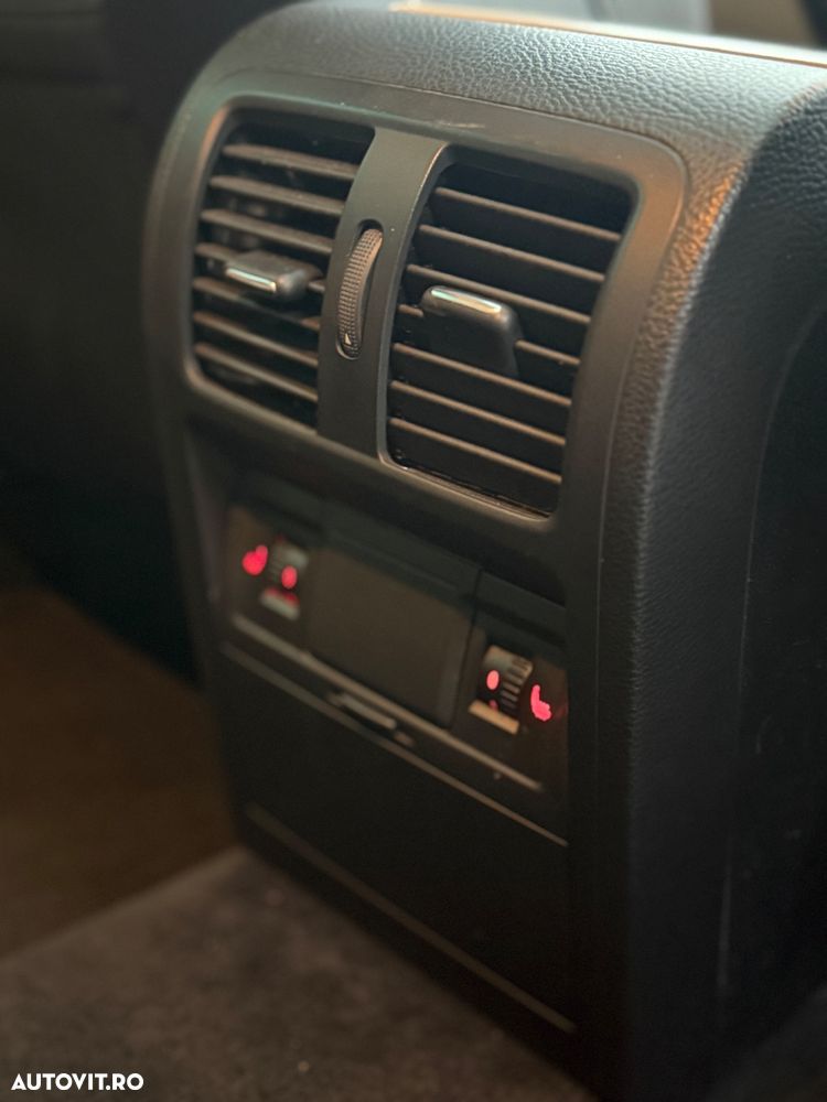 Volkswagen Passat CC 2.0 TDI BlueMotion Technology DSG - 9