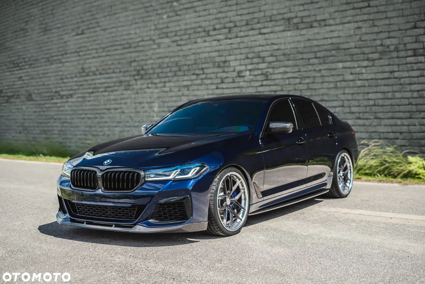 BMW Seria 5 M550i xDrive sport - 1