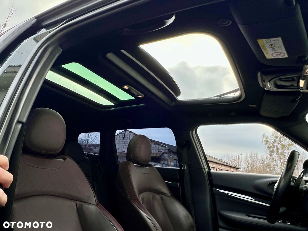 MINI John Cooper Works - 31