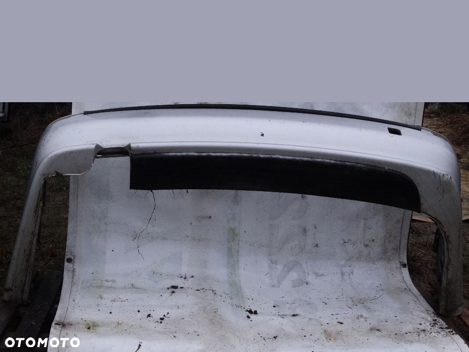 BMW E39 Kombi Zderzak tył srebrny - 2