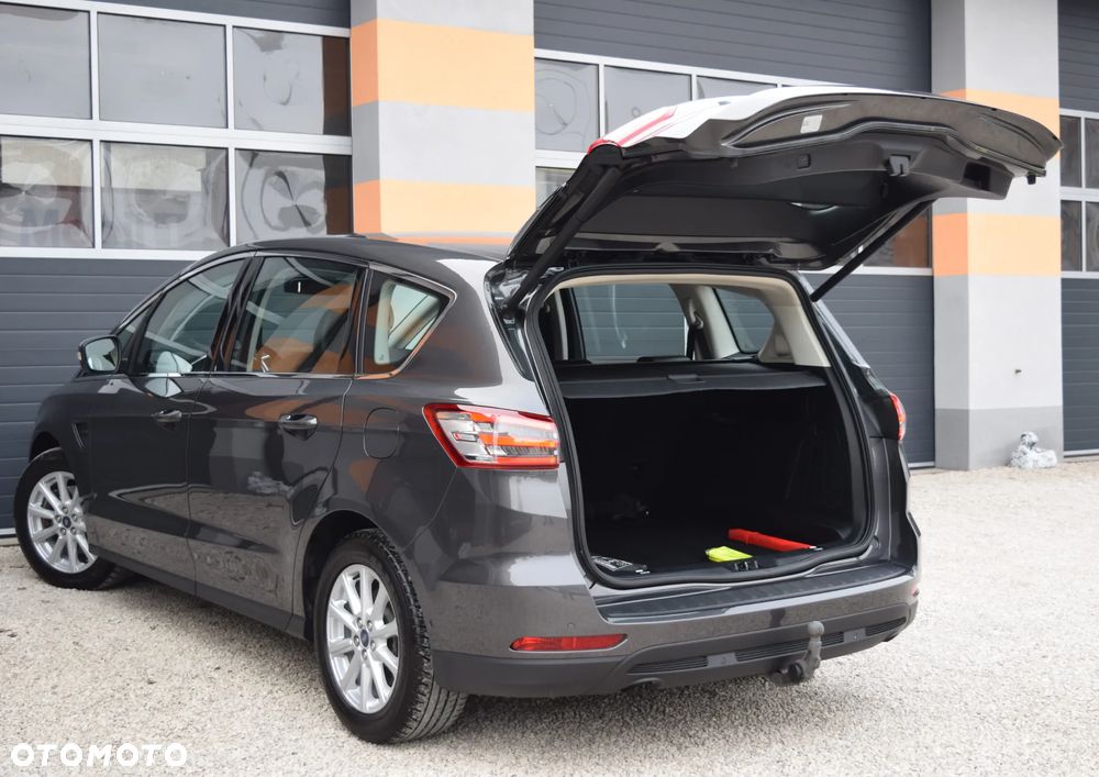 Ford S-Max 2.0 TDCi Titanium PowerShift - 18