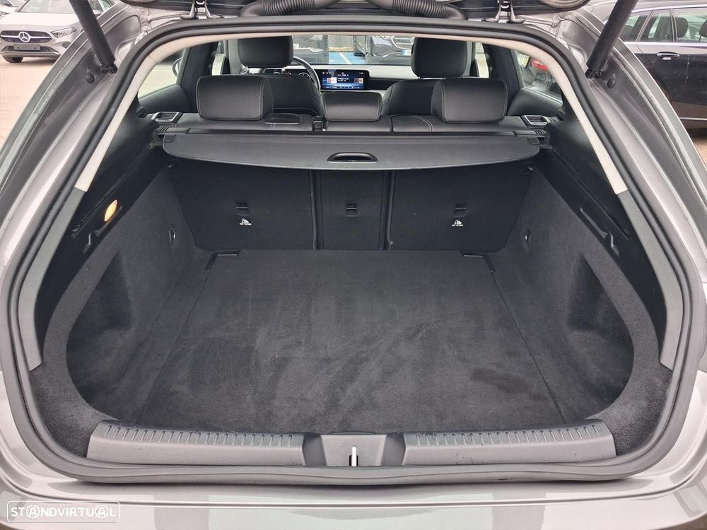 Mercedes-Benz CLA 180 d Shooting Brake Style Plus Aut. - 12