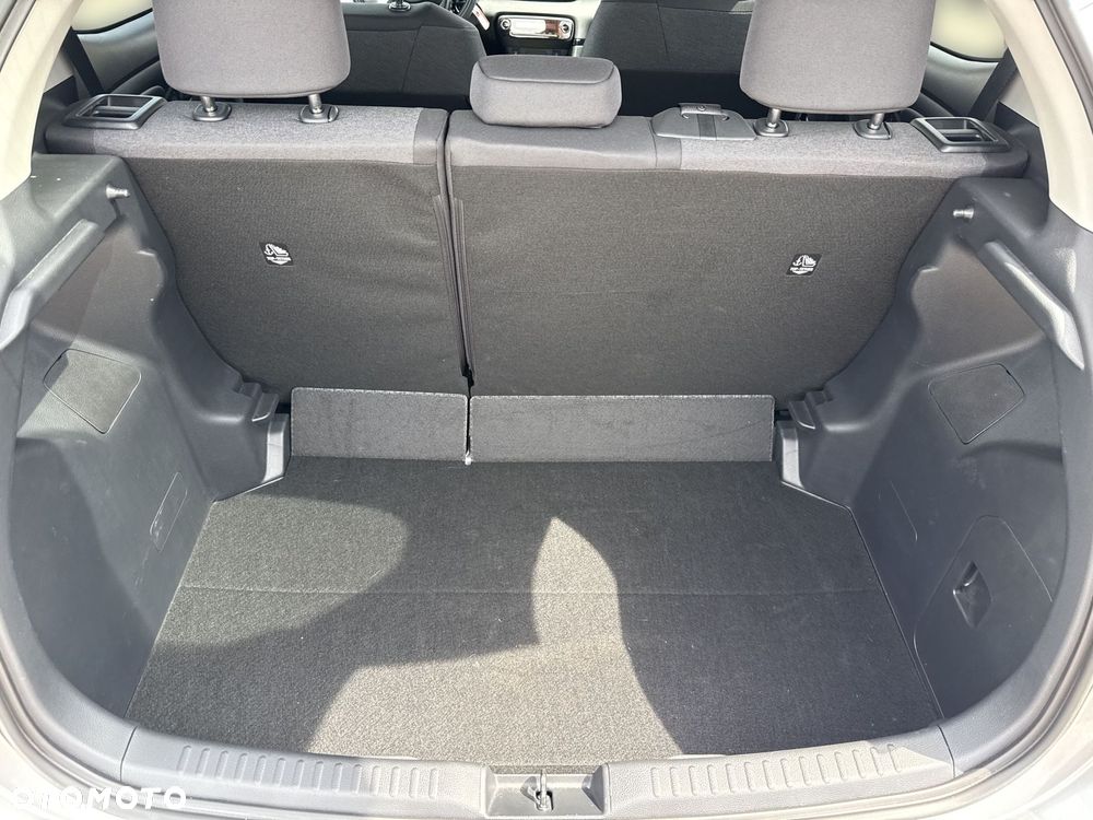 Toyota Yaris Hybrid 1.5 Style - 25