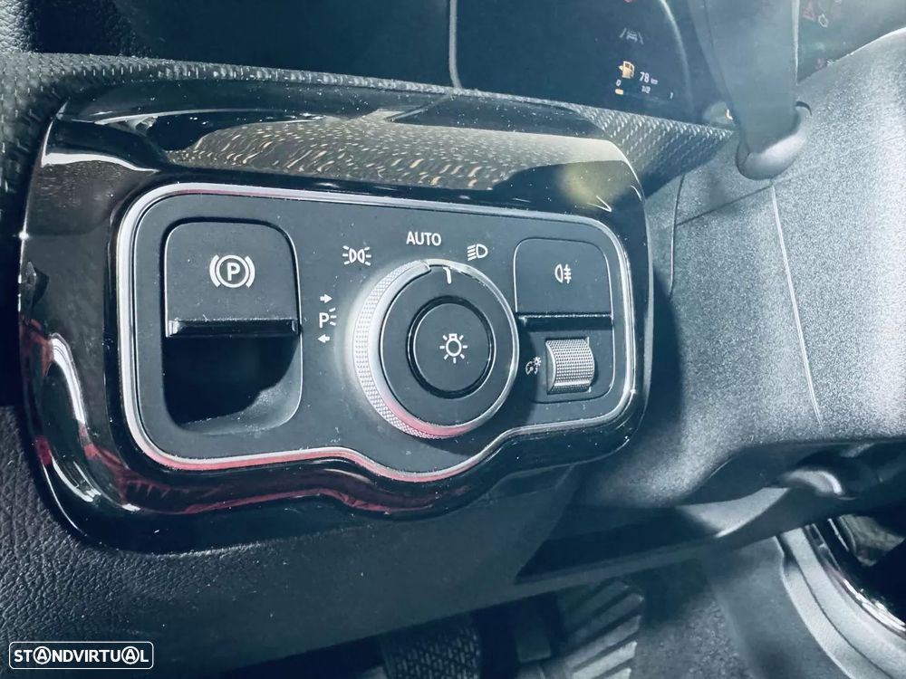 Mercedes-Benz A 180 d Style Aut. - 24