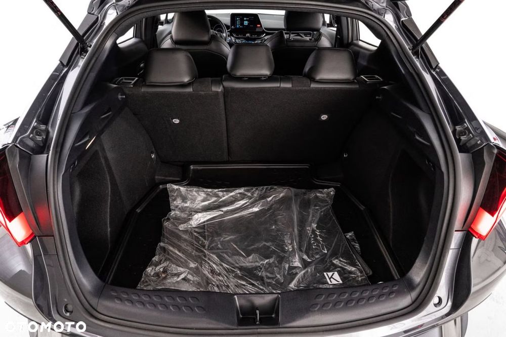 Toyota C-HR Lounge - 15