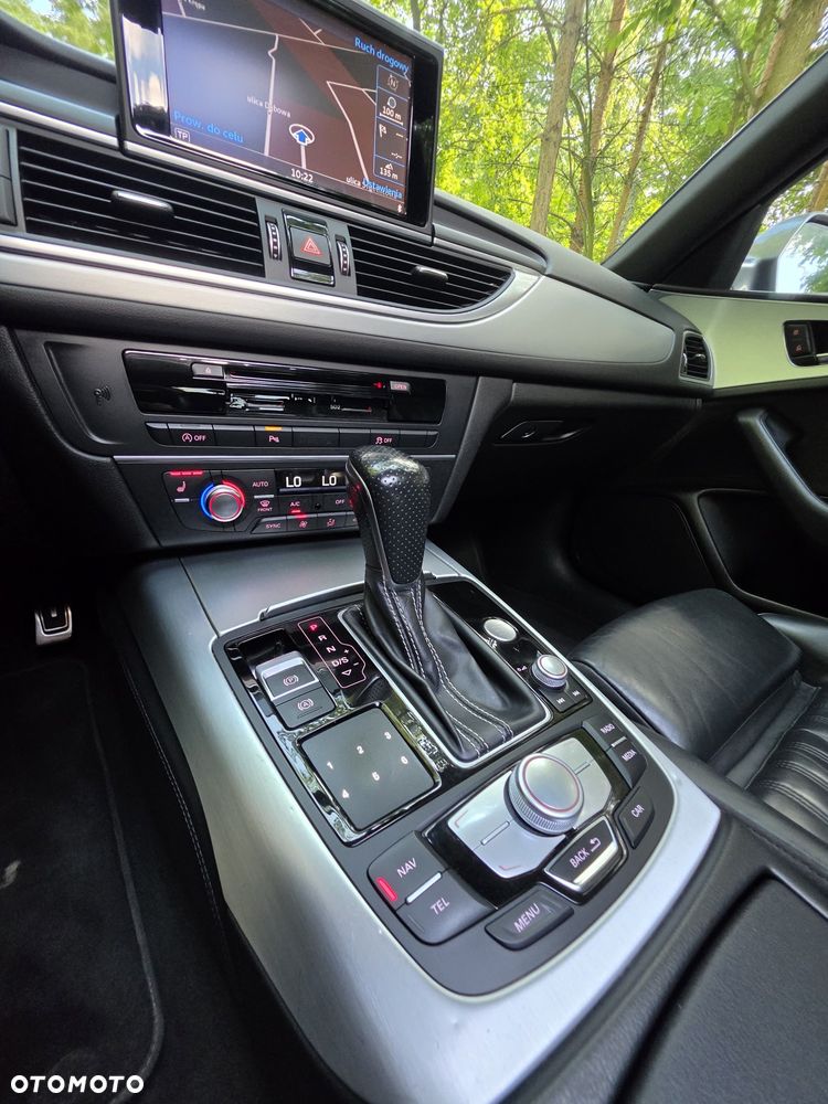 Audi A6 Avant 2.0 TDI Ultra S tronic - 17