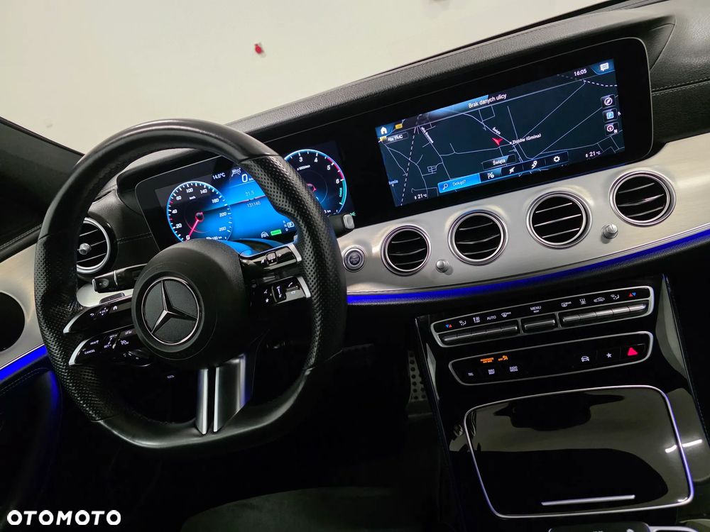 Mercedes-Benz Klasa E 300 de 9G-TRONIC AMG Line - 8