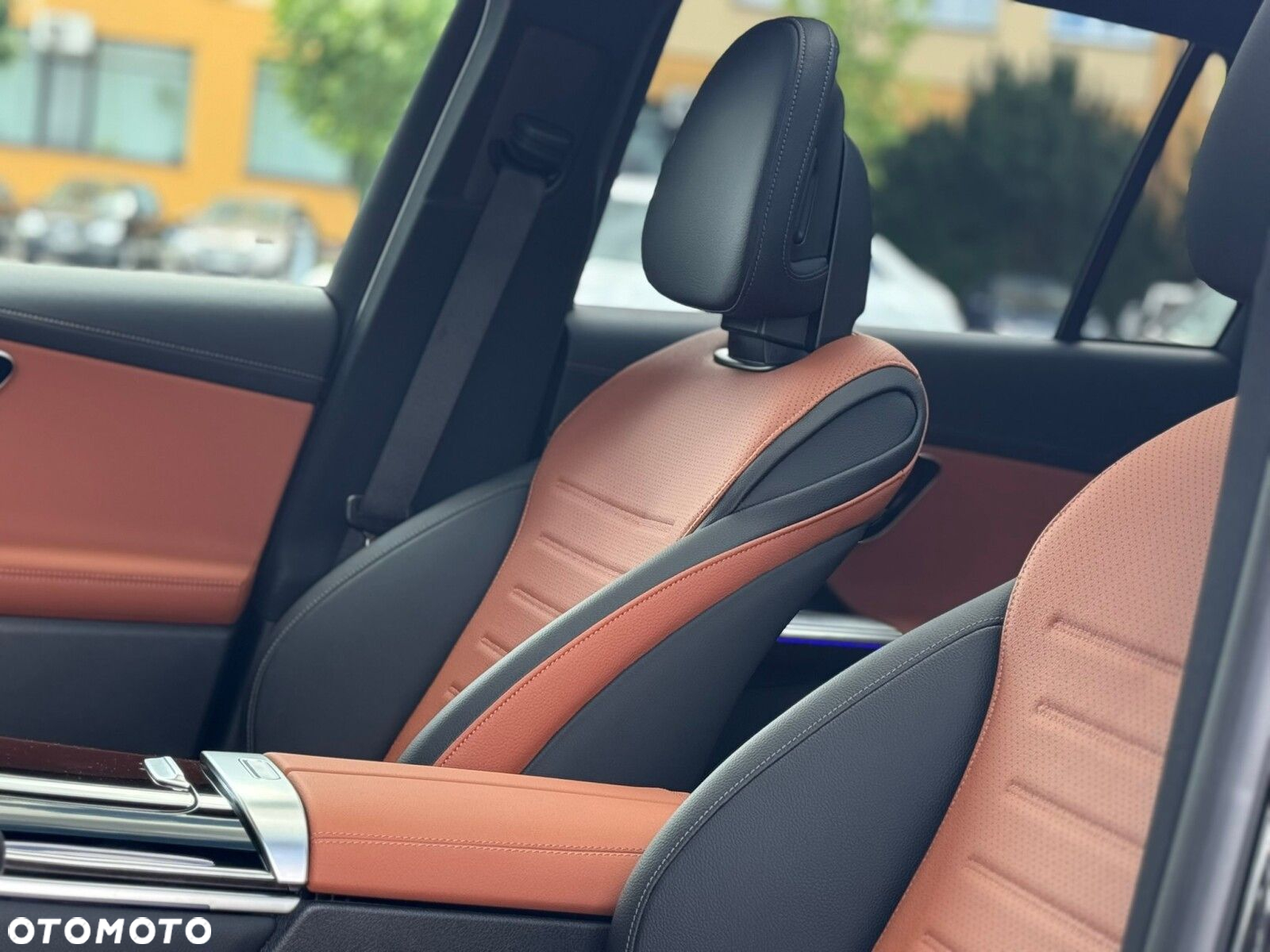 Mercedes-Benz GLC - 6