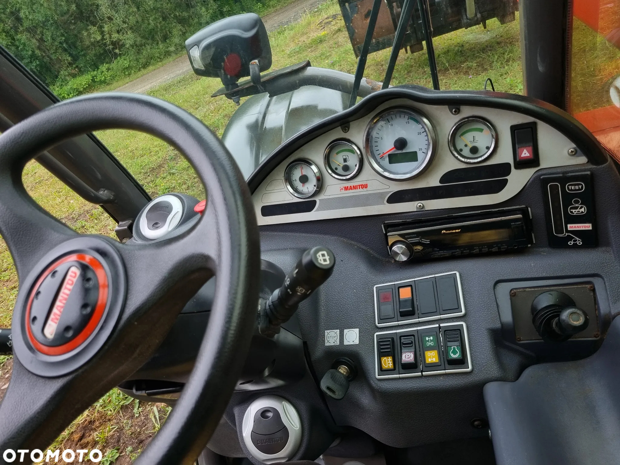 Manitou MVT 628 Ładowarka teleskopowa 6 metrów Udzwig 2,9tony idealny stan z Norwegii 2011r Niski przebieg Łyżka i widły - 30