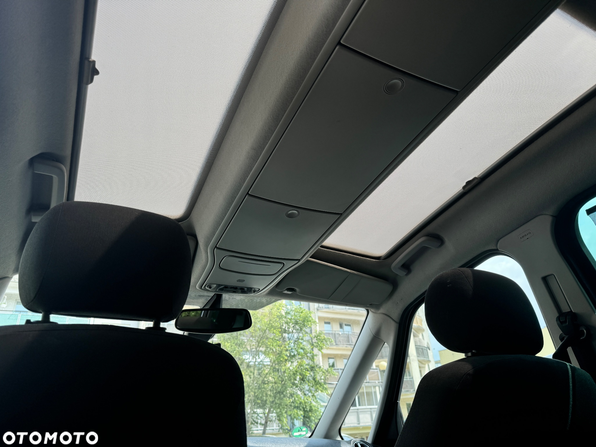 Ford Galaxy 2.0 TDCi Ambiente - 12