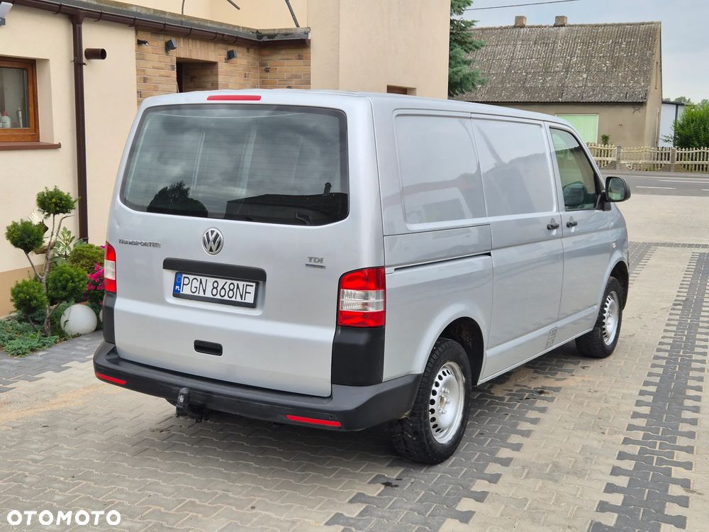 Volkswagen T5 Transporter - 4