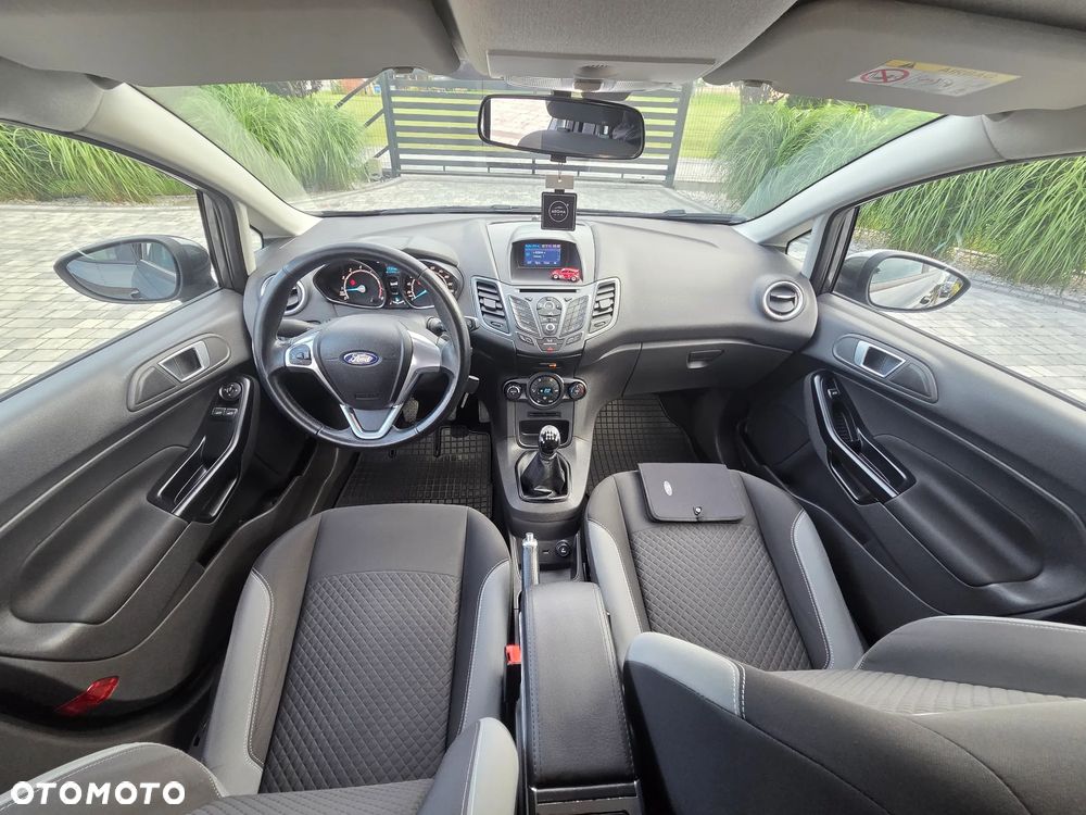 Ford Fiesta 1.25 Ghia - 2