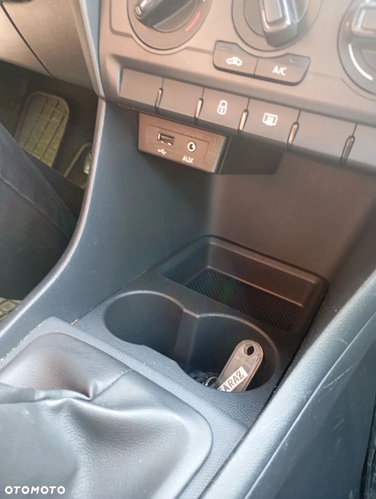 Seat Toledo 1.2 TSI Reference - 23