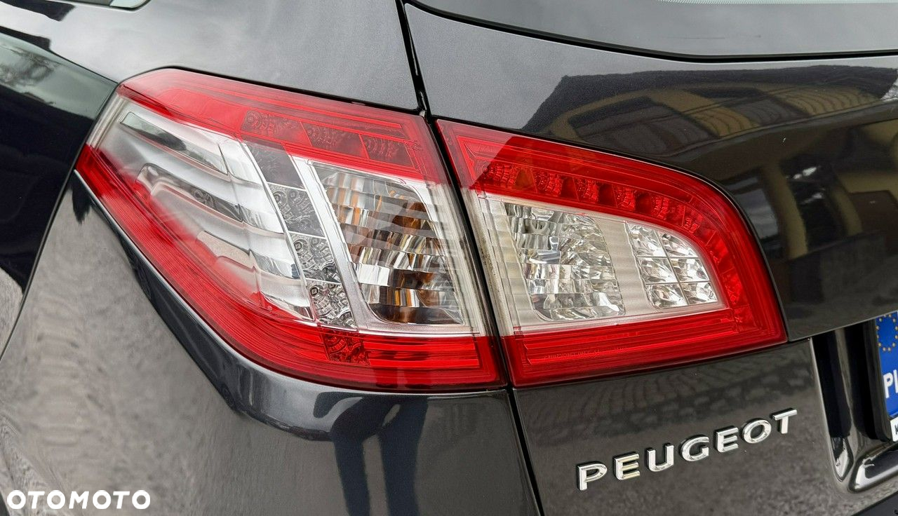 Peugeot 508 SW HDi FAP 140 Allure - 16