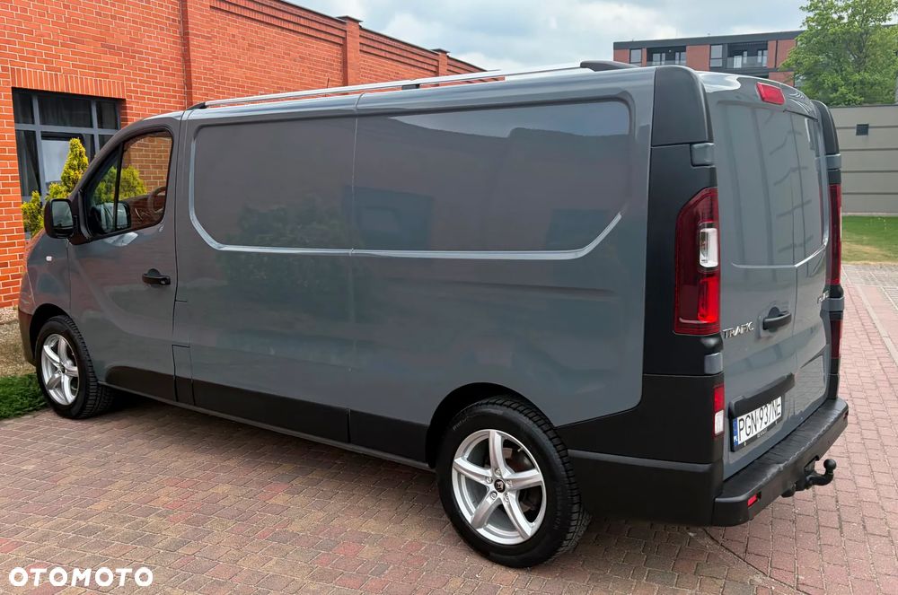 Renault TRAFIC - 35