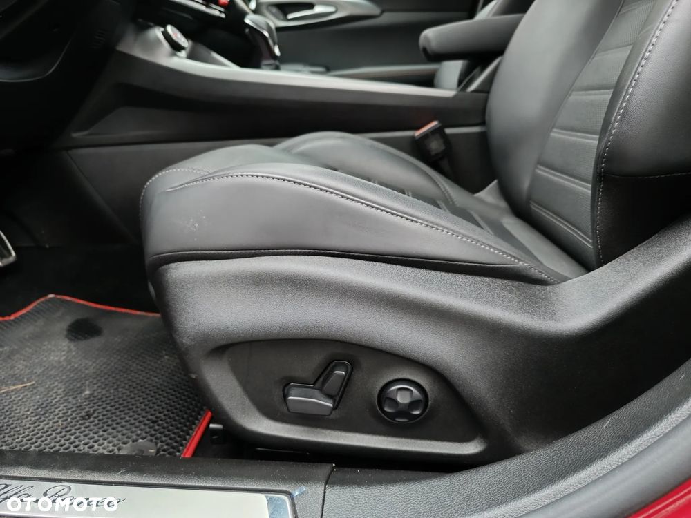 Alfa Romeo Tonale 1.5 T4 GSE mHEV Veloce DCT - 34