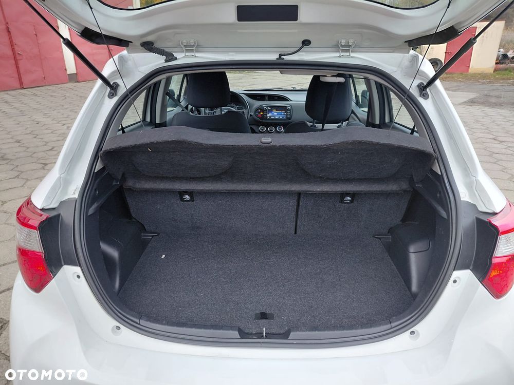 Toyota Yaris 1.0 VVT-i - 11