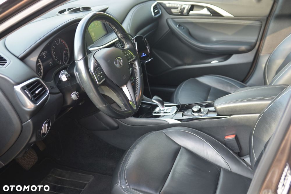 Infiniti QX - 22