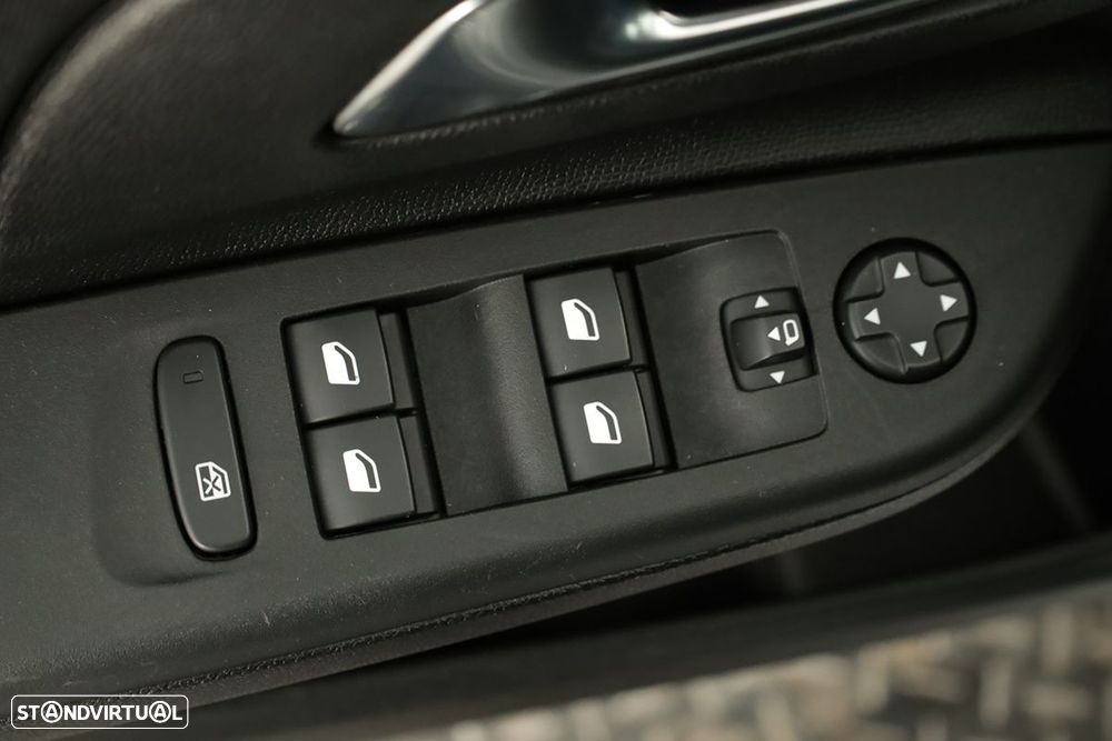 Opel Corsa 1.2 T Edition - 19