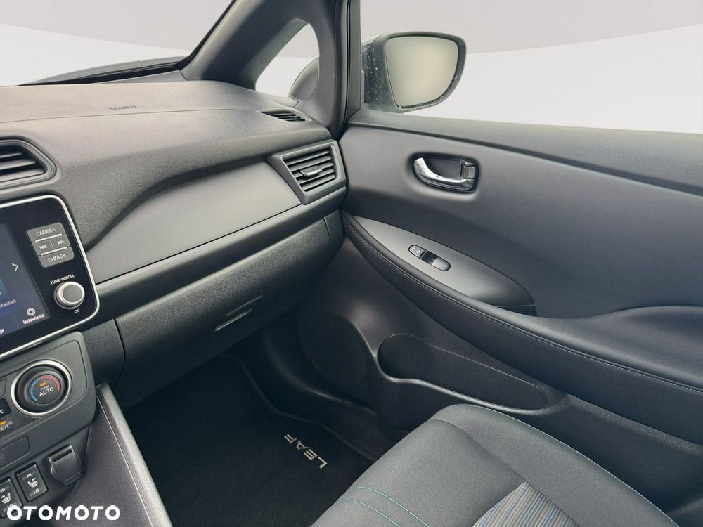 Nissan Leaf 40kWh Acenta - 21
