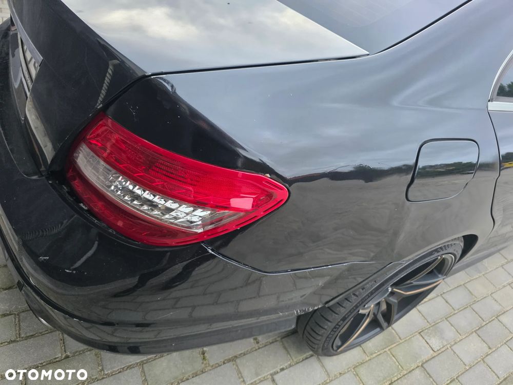 Mercedes-Benz Klasa C 320 CDI DPF 7G-TRONIC Avantgarde - 12