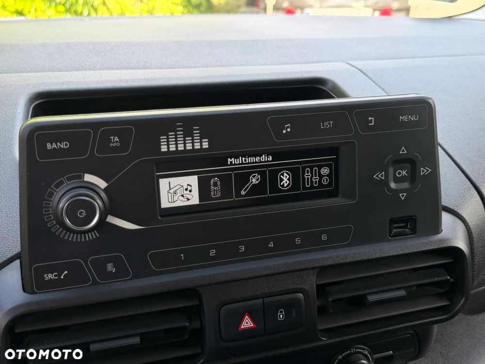 Citroën BERLINGO - 20
