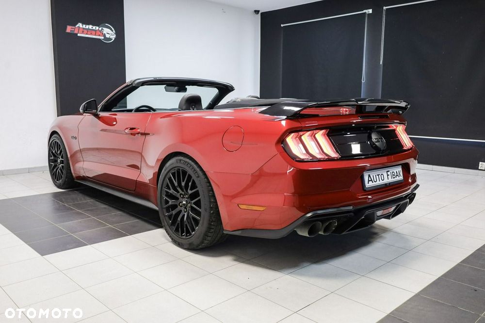 Ford Mustang 5.0 V8 GT - 11