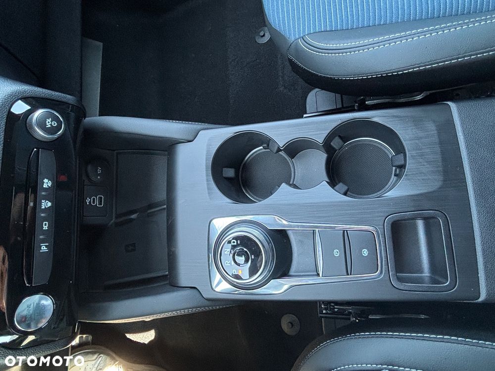 Ford Kuga 2.5 FHEV AWD Blue Cruise Edition eCVT - 18