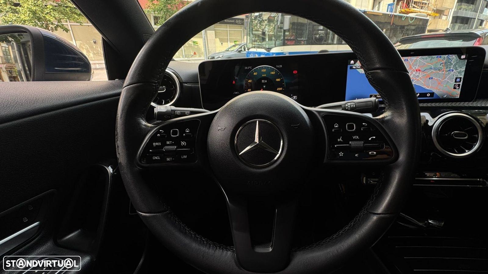 Mercedes-Benz CLA 200 d Shooting Brake Style Plus Aut. - 11