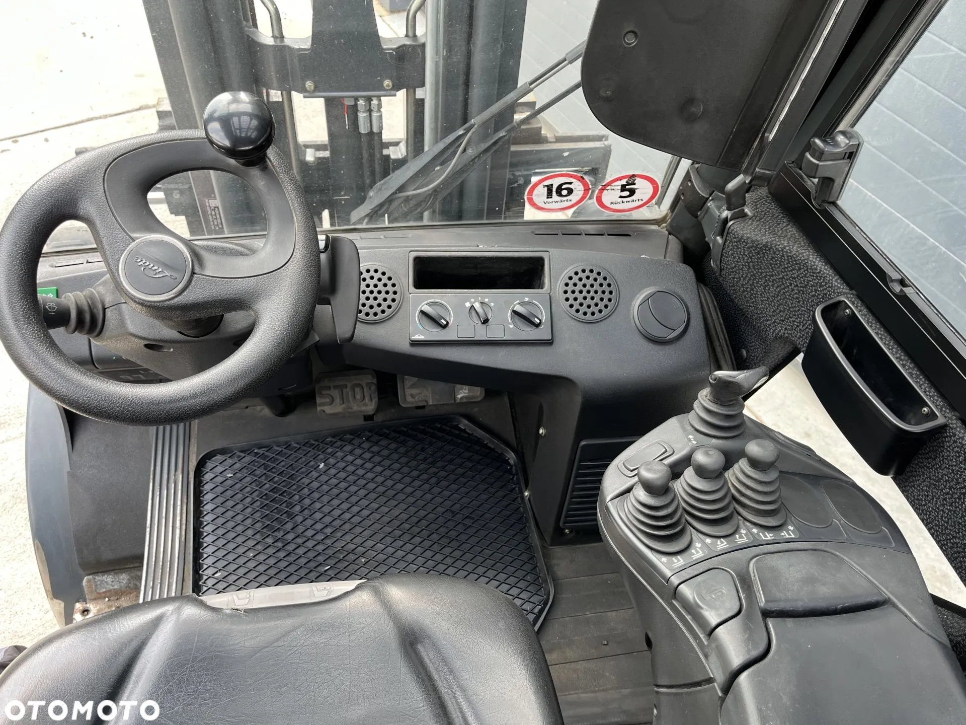 Linde H35-T Gaz LPG TRIPLEX kabina przesuw boczny  oświetlenie drogowe - 4