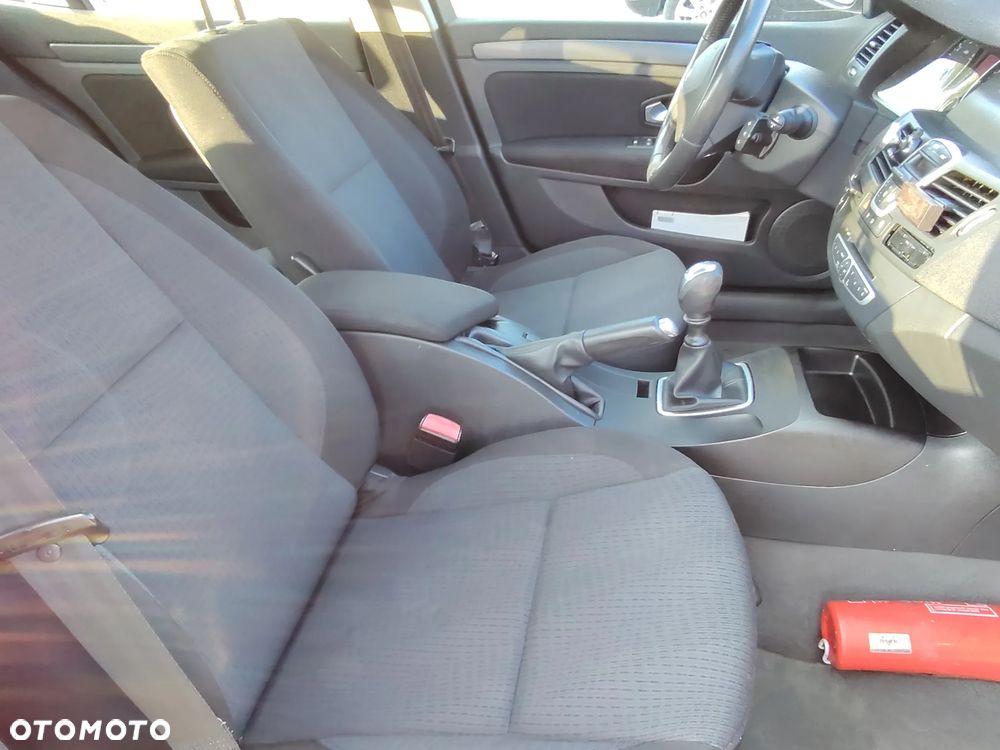 Renault Laguna 1.6 16V Authentique - 8