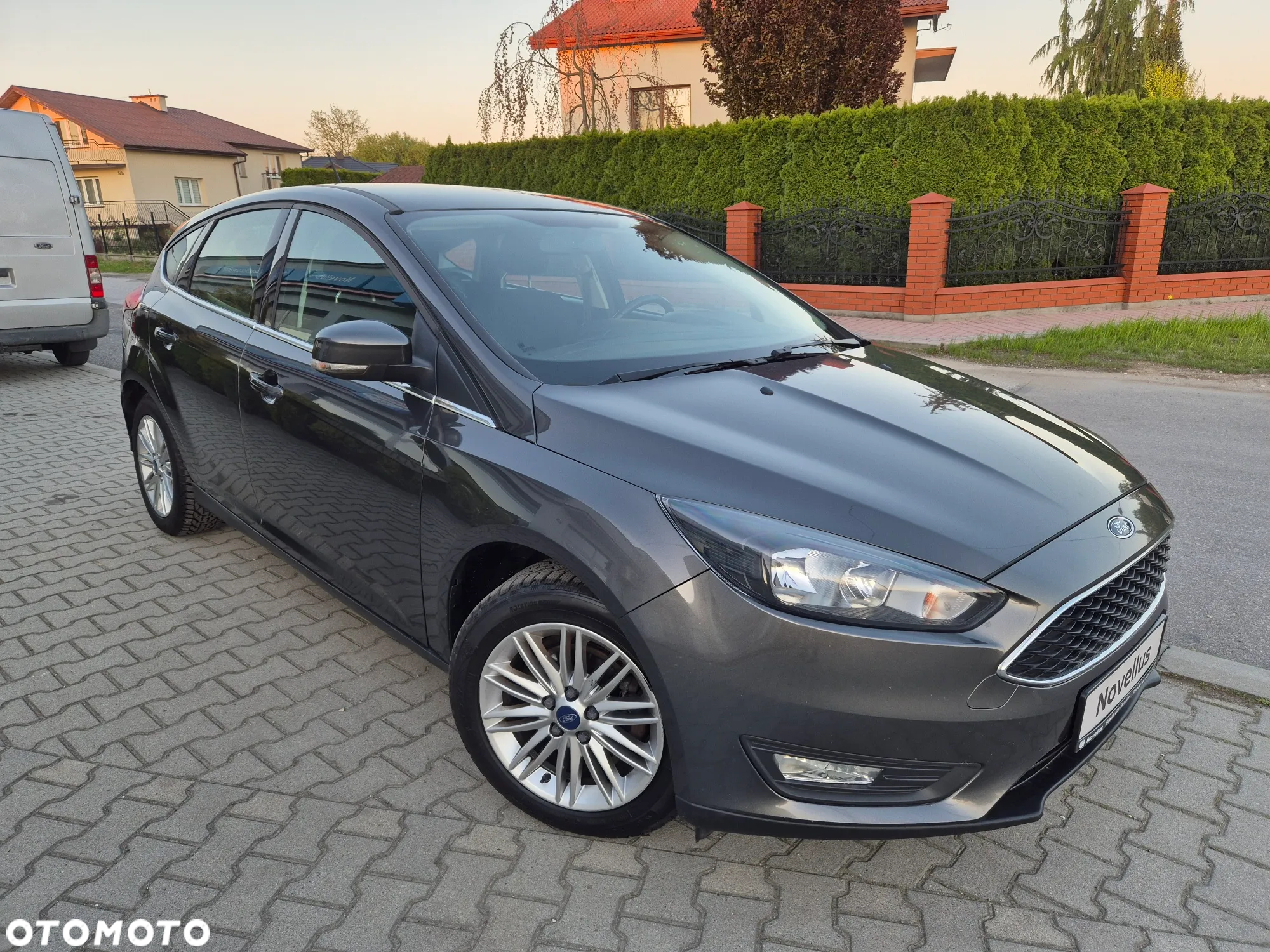 Ford Focus 1.6 Trend - 7