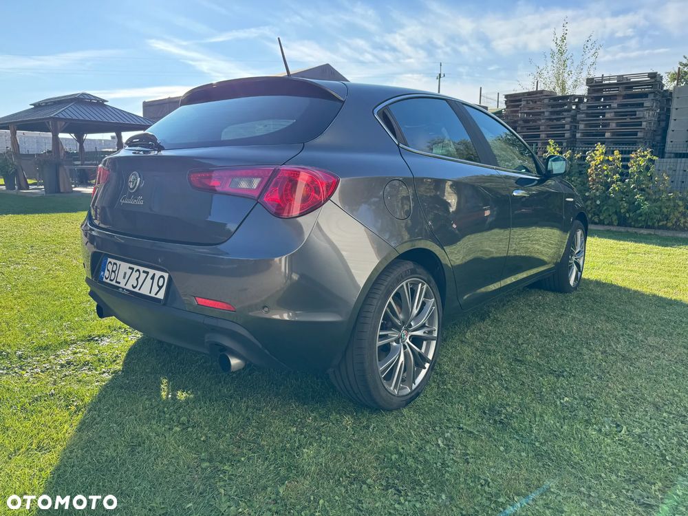 Alfa Romeo Giulietta - 4