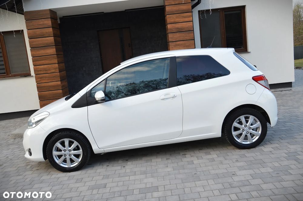 Toyota Yaris 1.0 VVT-i Cool - 4