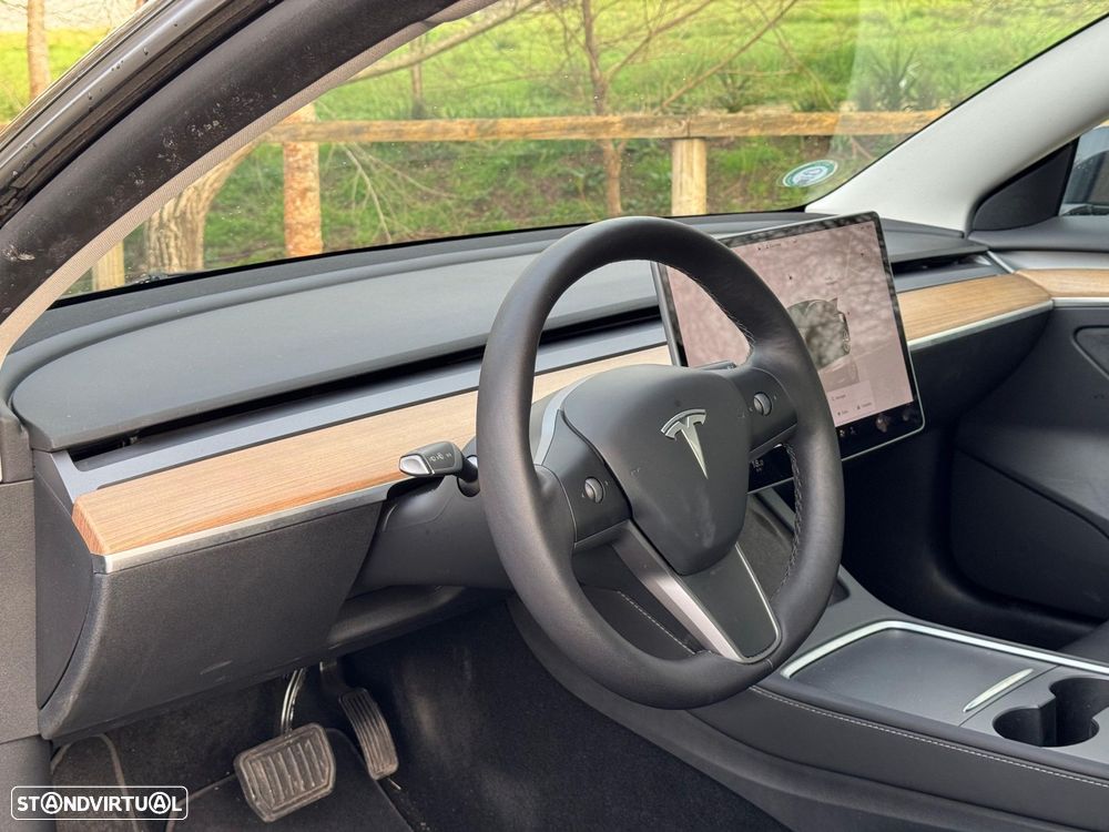 Tesla Model 3 Standard Range Plus RWD - 14