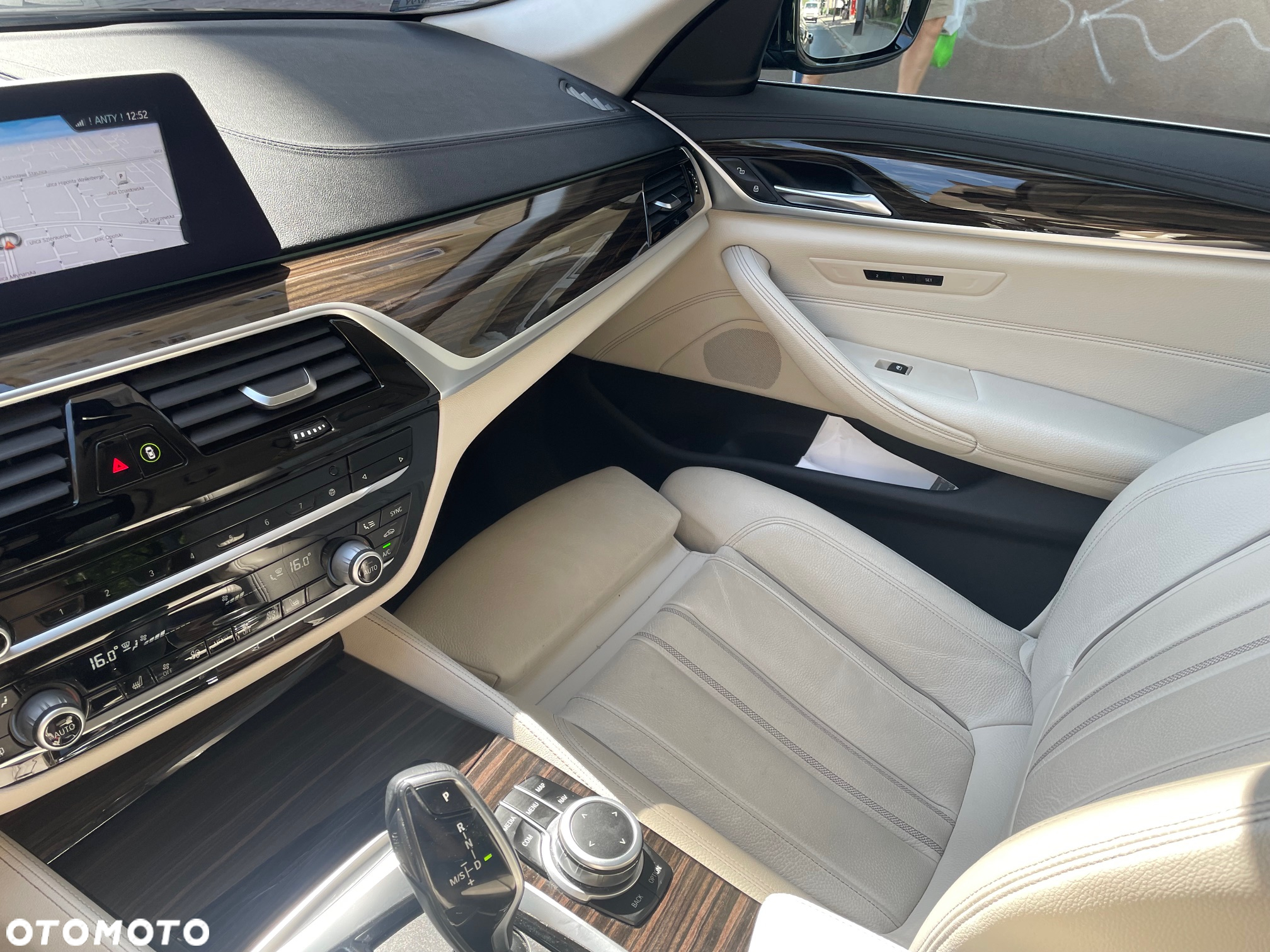 BMW Seria 5 520d Efficient Dynamics Luxury Line - 5