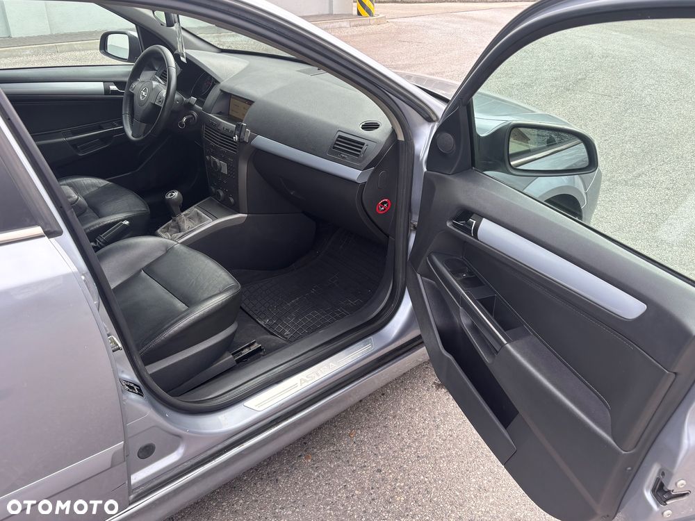 Opel Astra 1.9 CDTI Edition - 10