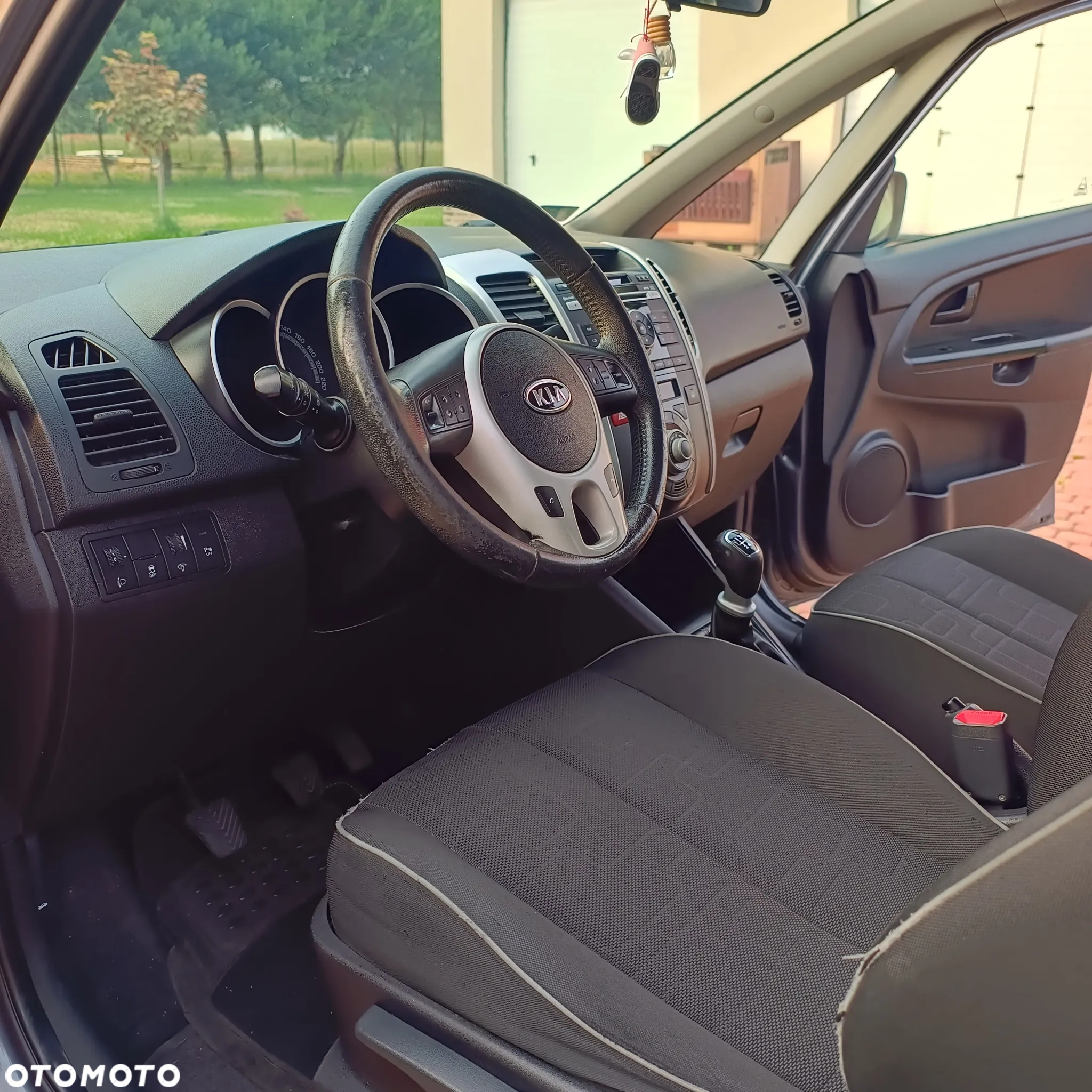 Kia Venga 1.6 CRDi L - 8